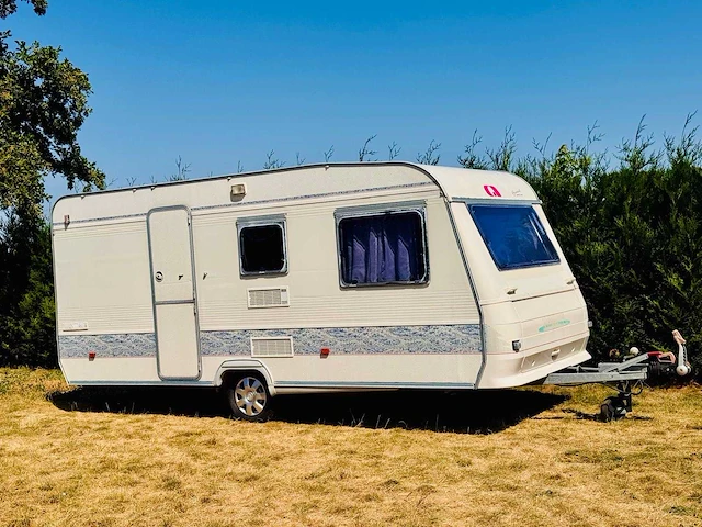 Adria 5105 ub caravan - afbeelding 18 van  24