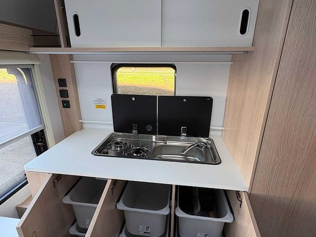 Adria aviva 422 py caravan - afbeelding 5 van  20