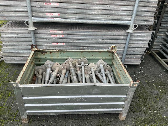 Adria steigeronderdelen - afbeelding 4 van  7