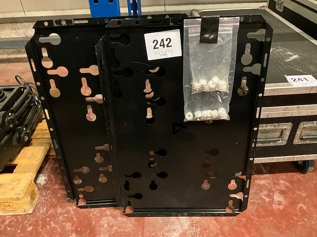 Aed display bracket (2x) - afbeelding 1 van  2