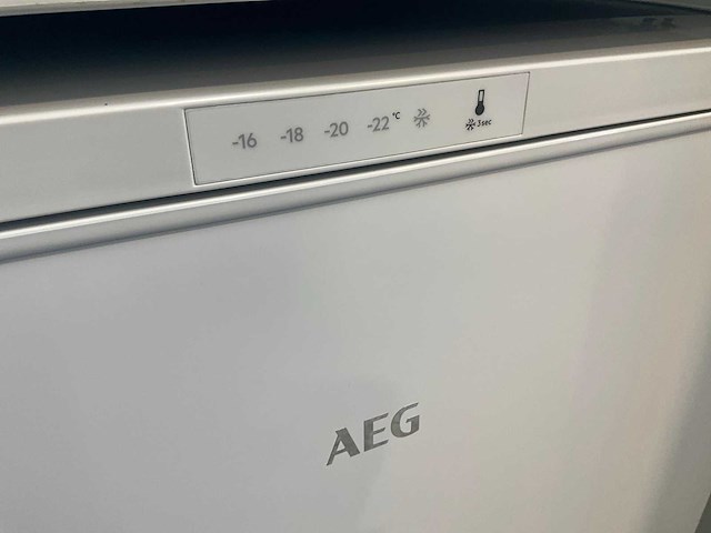 Aeg atb68e7nw vriezer - afbeelding 3 van  6