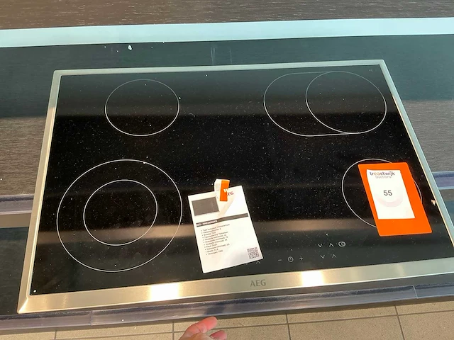 Aeg hk8340600xb vitrokeramische kookplaat - afbeelding 2 van  4