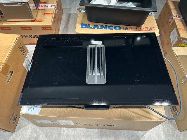 Aeg kookplaat met afzuiging - afbeelding 1 van  5