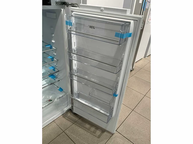Aeg osk5o121df inbouwkoelkast - afbeelding 4 van  7