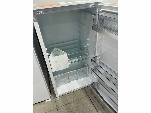 Aeg skb510f1as inbouw koelkast - afbeelding 7 van  7