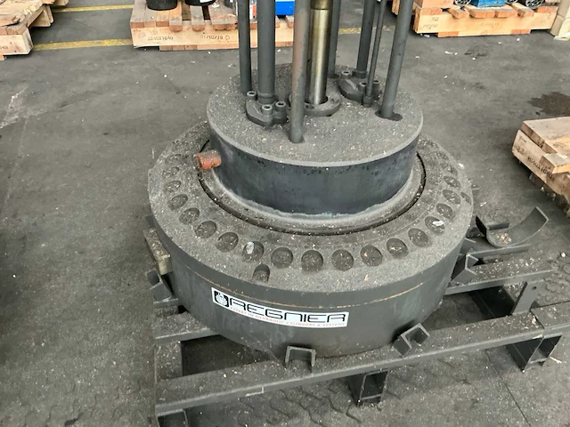 Aegnier hydraulische opspanpot - afbeelding 2 van  7