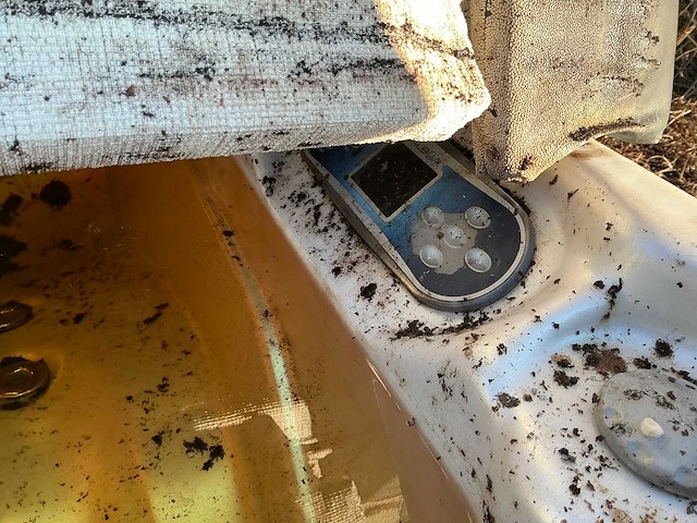 Aeware jacuzzi en buitenspa - afbeelding 5 van  6