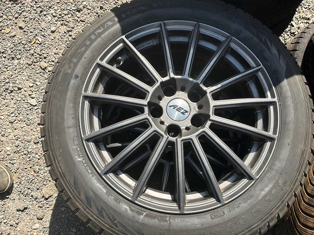 Aez 18 inch set van 4 banden voor ford + velgen - afbeelding 11 van  11