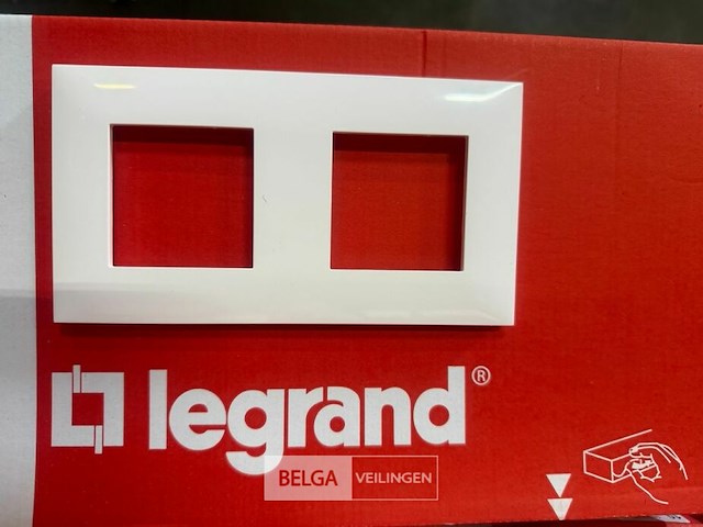 Afdekplaat dubbel legrand - afbeelding 1 van  1