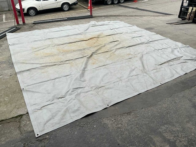 Afdekzeil - afbeelding 1 van  3