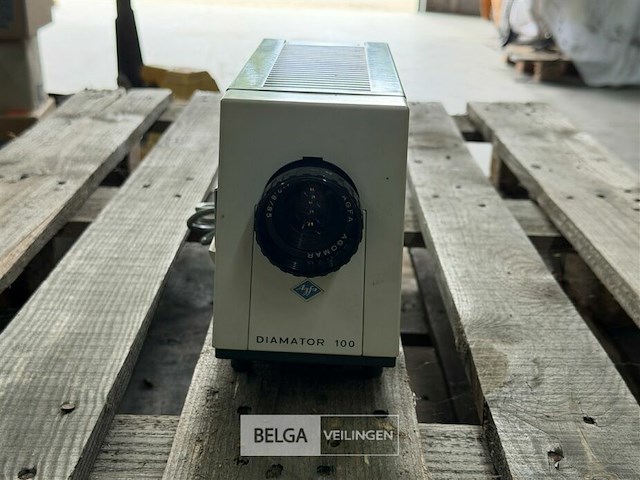 Afga diaprojector - afbeelding 1 van  3
