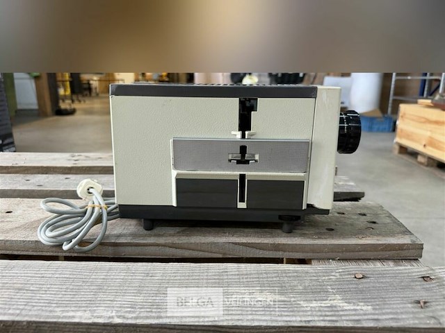 Afga diaprojector - afbeelding 3 van  3