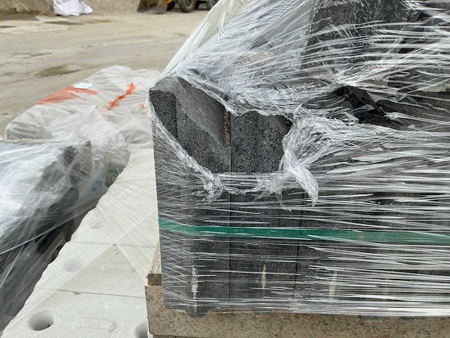 Afgeschuinde borduur (22x) - afbeelding 2 van  3