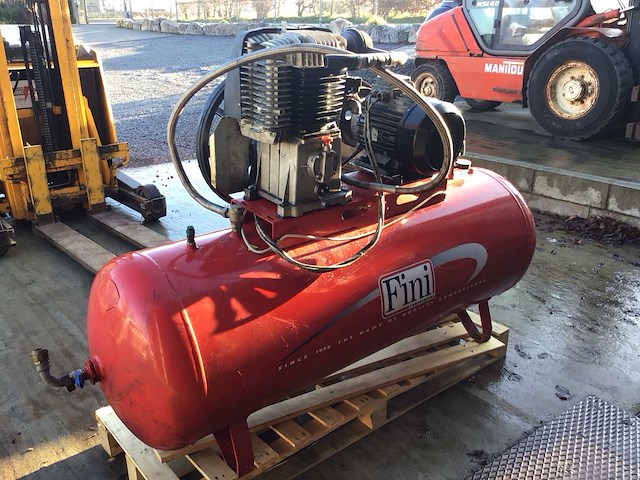 Afgewerkte bk 20 500f schroefluchtcompressor - afbeelding 3 van  8