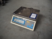 Afi - afbeelding 1 van  6