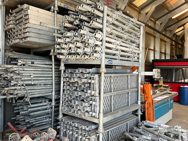 Afix grote partij steiger materiaal - afbeelding 6 van  10