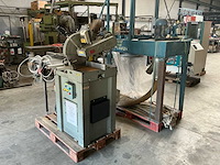 Afkortcirkelzaagmachine + afzuigsysteem - afbeelding 2 van  5