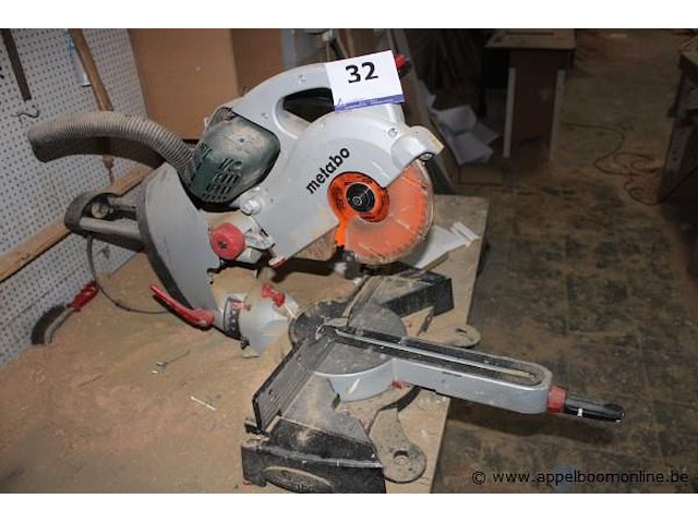 Afkortcirkelzaagmachine metabo, kgs 216 plus - afbeelding 1 van  3