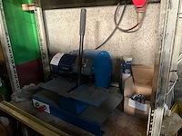 Afkortcirkelzaagmachine - afbeelding 1 van  4