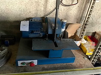 Afkortcirkelzaagmachine - afbeelding 2 van  4