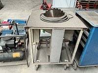 Afkortcirkelzaagmachine - afbeelding 1 van  2