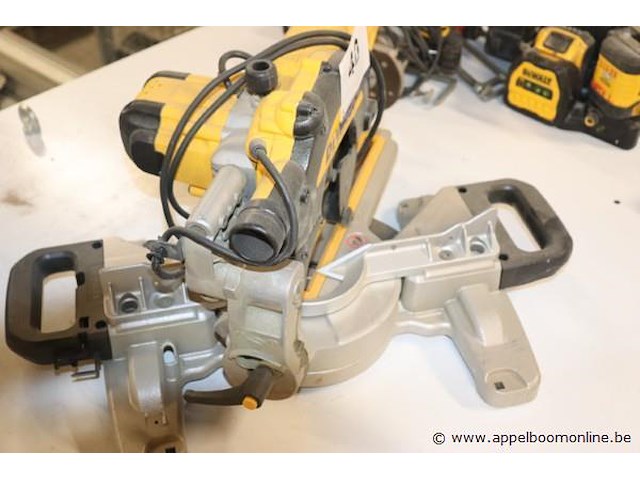 Afkortzaag dewalt dws774 - afbeelding 2 van  4