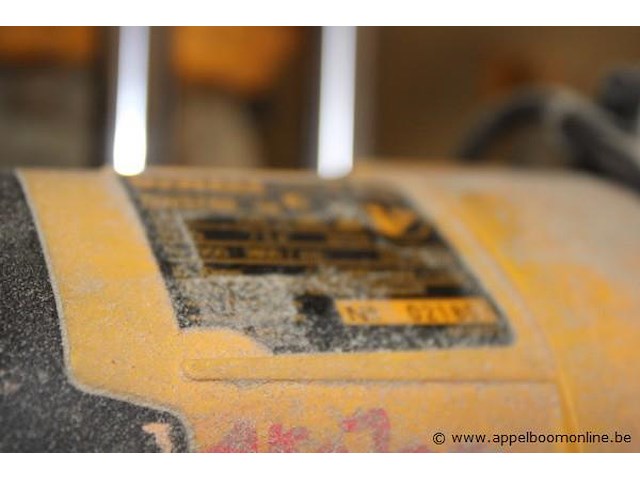 Afkortzaag dewalt dws780-qs, compleet met onderstel dewalt - afbeelding 2 van  5