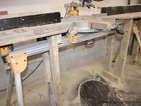 Afkortzaag dewalt dws780-qs, compleet met onderstel dewalt - afbeelding 4 van  5