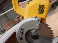 Afkortzaag dewalt - afbeelding 6 van  7