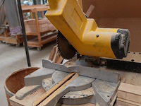 Afkortzaag dewalt - afbeelding 2 van  7