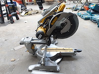 Afkortzaag dewalt - afbeelding 2 van  4