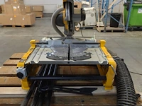 Afkortzaag dewalt - afbeelding 1 van  4