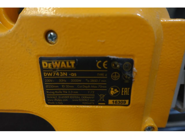 Afkortzaag dewalt - afbeelding 3 van  4