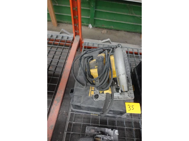 Afkortzaag dewalt - afbeelding 2 van  4