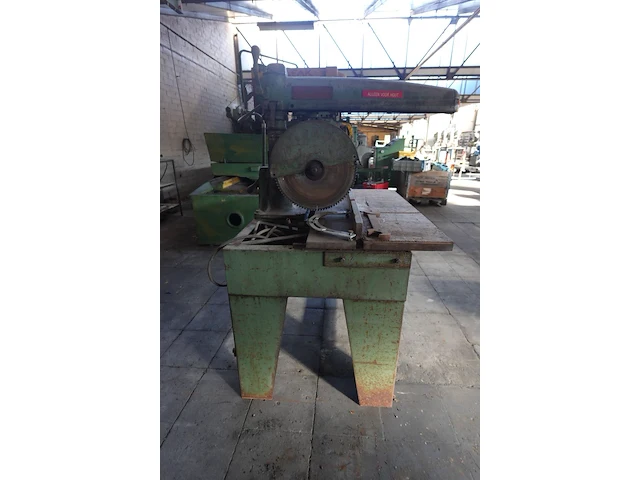Afkortzaag dewalt - afbeelding 1 van  7