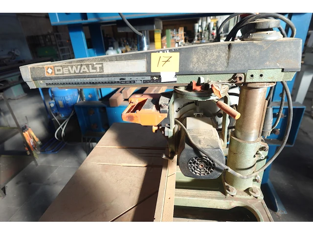 Afkortzaag dewalt - afbeelding 4 van  7