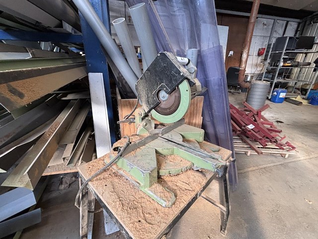 Afkortzaag elektra beckum kgs 300 - afbeelding 2 van  5
