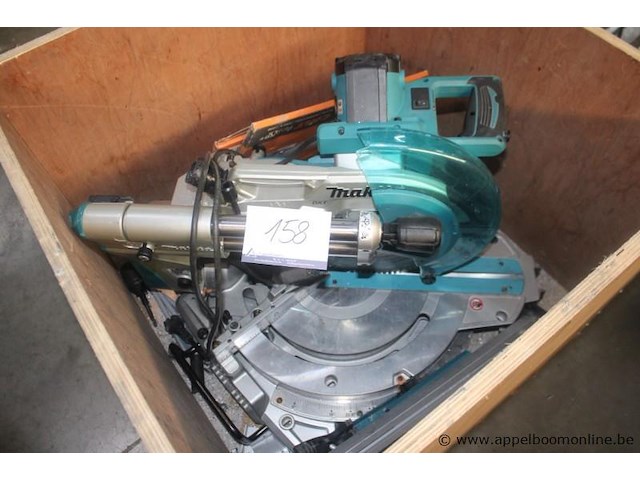 Afkortzaag makita ls1019l, 1,51 kw, 230 v, serienummer 3999g, werking niet gekend - afbeelding 1 van  2