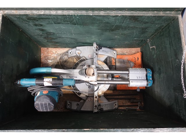 Afkortzaag makita - afbeelding 5 van  5