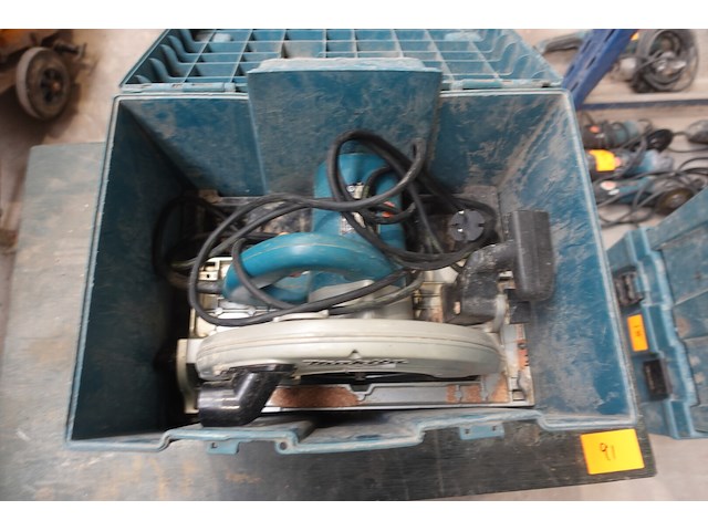 Afkortzaag makita - afbeelding 1 van  4