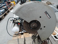 Afkortzaag makita - afbeelding 4 van  7