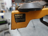 Afkortzaag metabo op steun dewalt - afbeelding 3 van  9