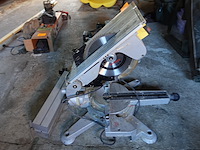 Afkortzaag powerplus - afbeelding 1 van  3