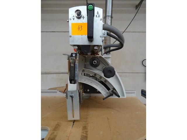 Afkortzaag stromab - afbeelding 7 van  10