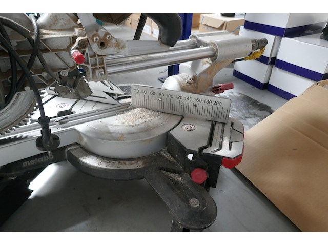 Afkortzaagmachine metabo - afbeelding 4 van  5