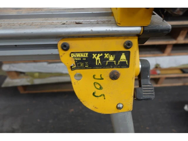 Afkotzaag dewalt - afbeelding 6 van  8