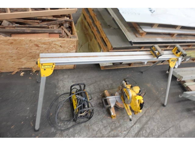 Afkotzaag dewalt - afbeelding 8 van  8