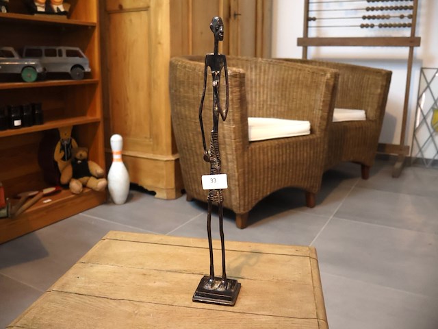 Afrikaans beeldje - afbeelding 1 van  6