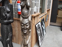 Afrikaans houten beeld - afbeelding 1 van  4