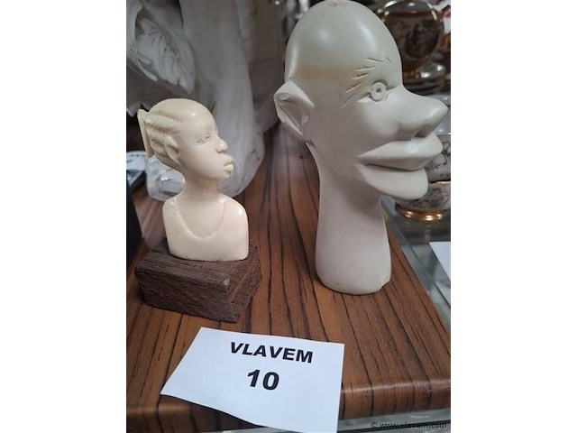 Afrikaanse beeldjes - afbeelding 1 van  1